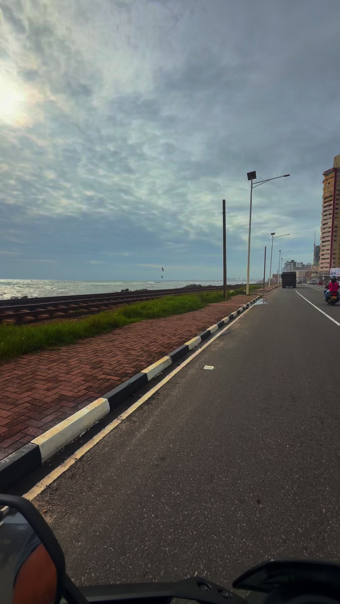 @Travel Stories 🇱🇰