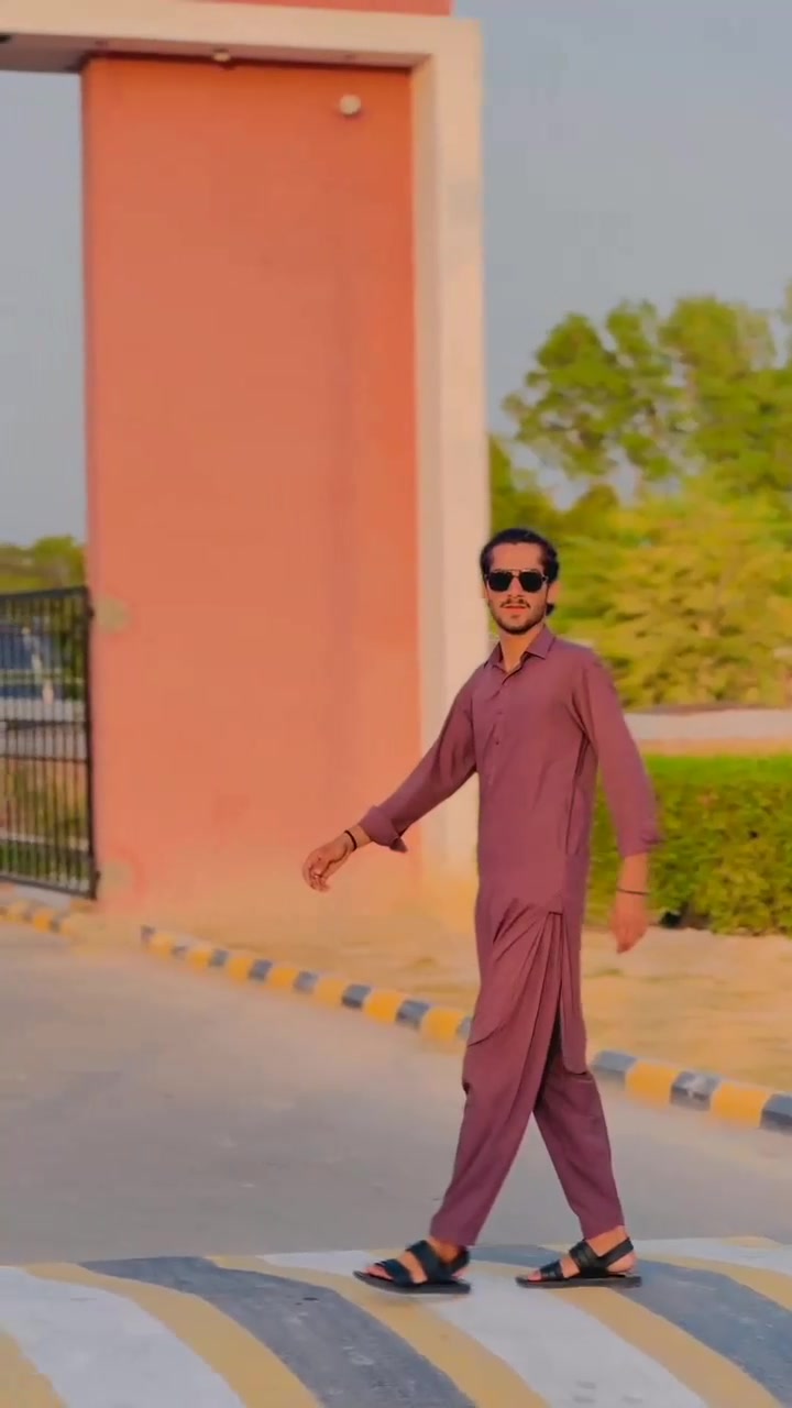 @Saif Champ 46 👑