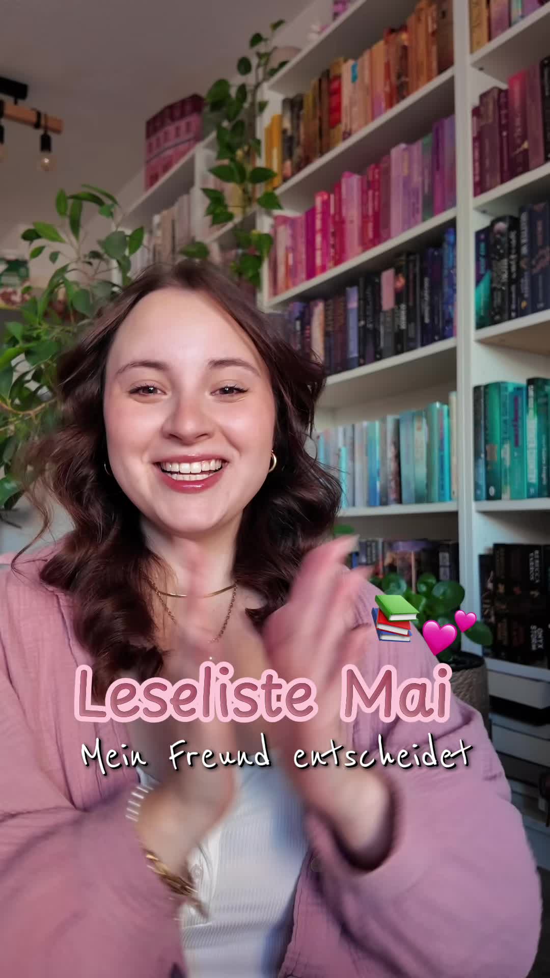 @Julia | Booktok 🤍📖