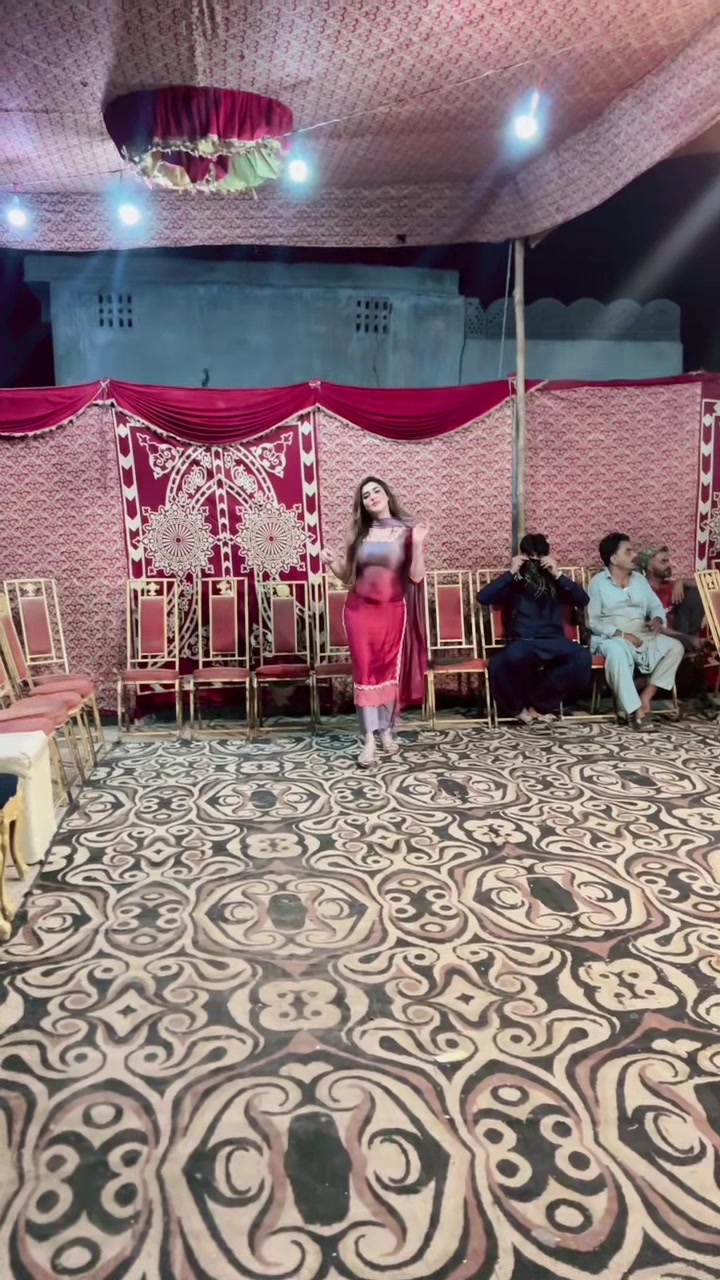 @Queen110👑