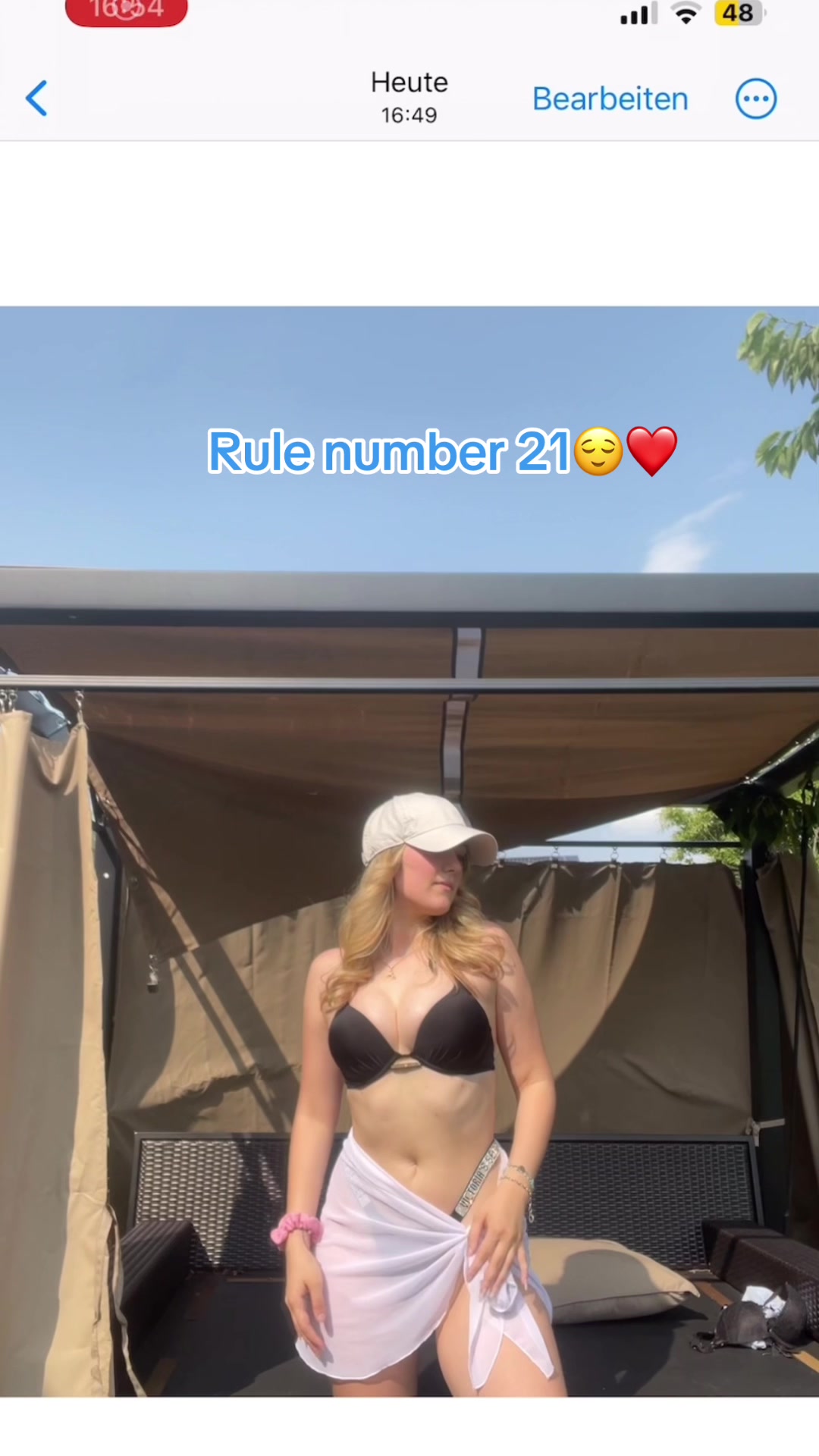 @Laura🐡🦋🐺