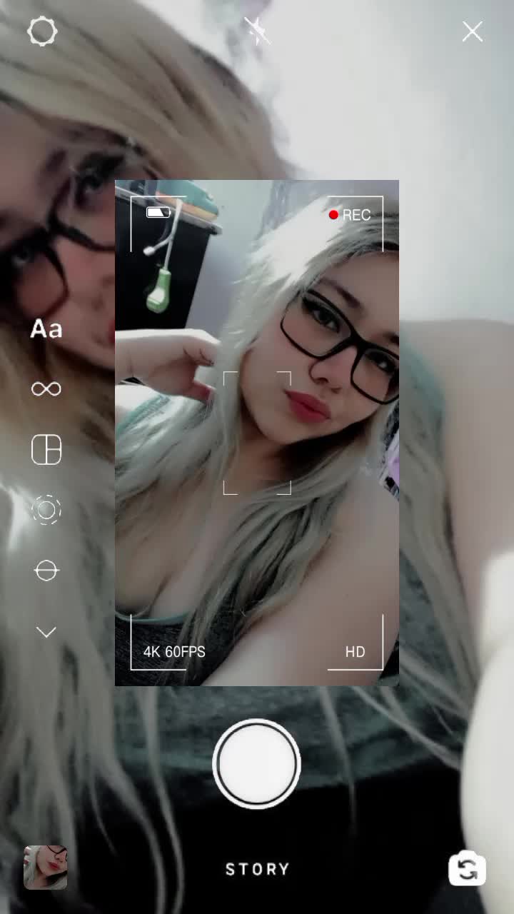 @🦋 ℓu 🦋