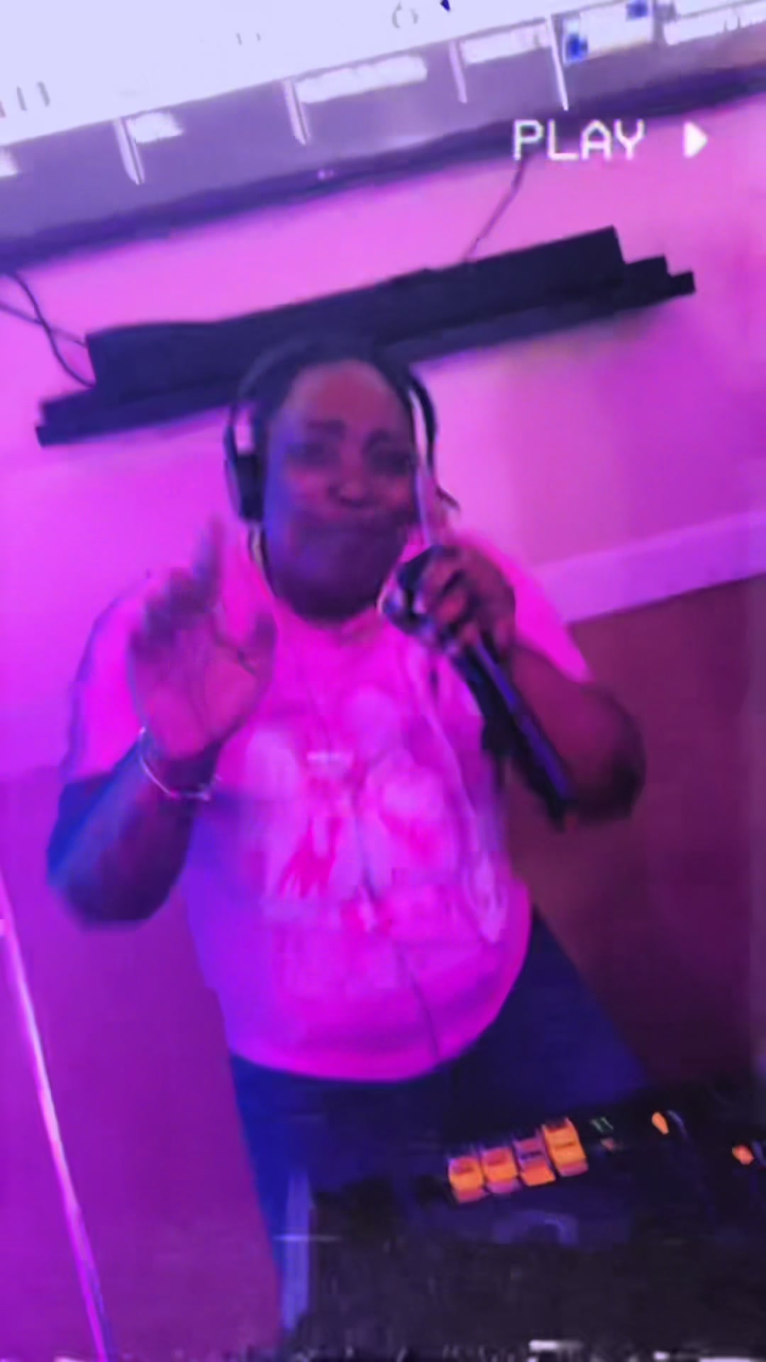 @djnellez