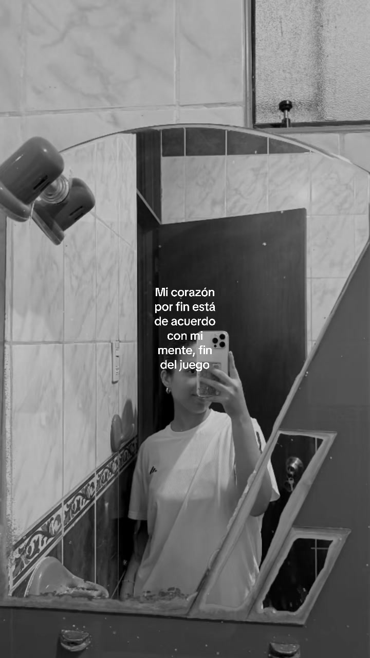 @Pam 🦋