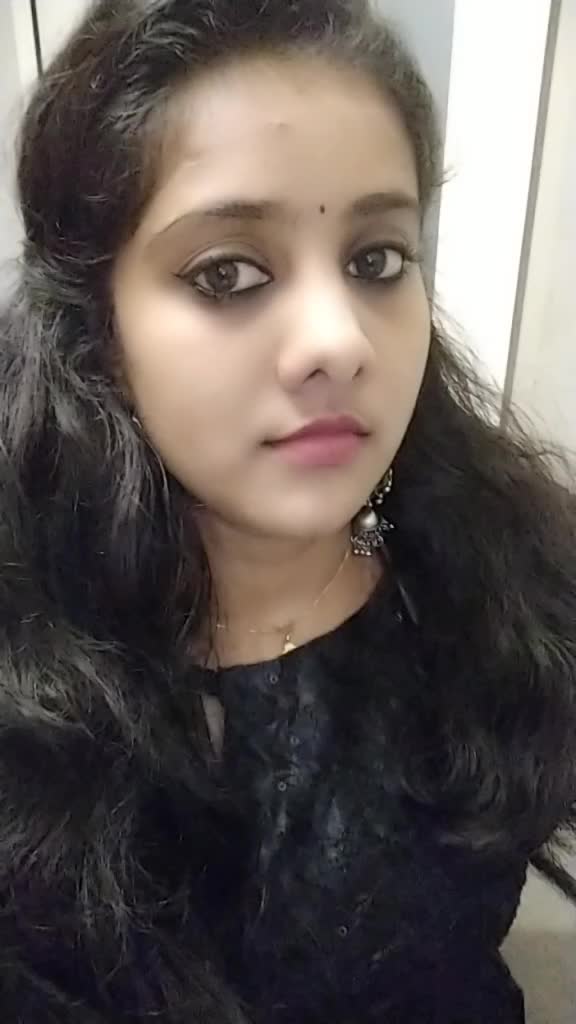 @👑ponnu👑