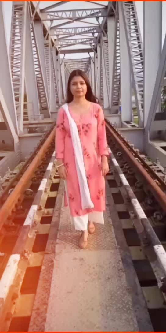 @Naira Khan