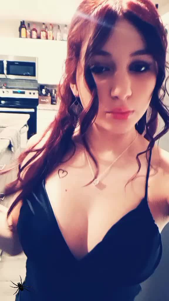 @Rina_Love💕