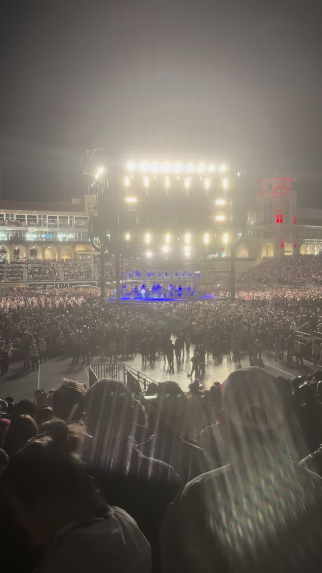 @Ryan🦏/🎸🎸/💙