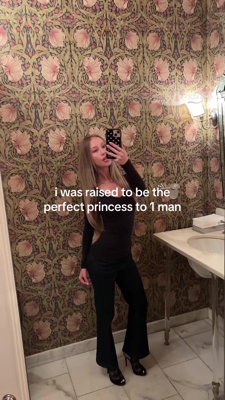 @averymm