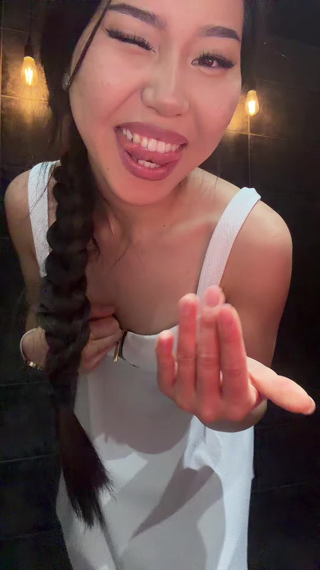 @DayanaSher