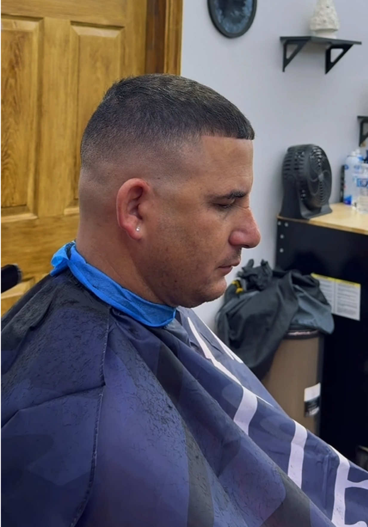 @Jisai Barber