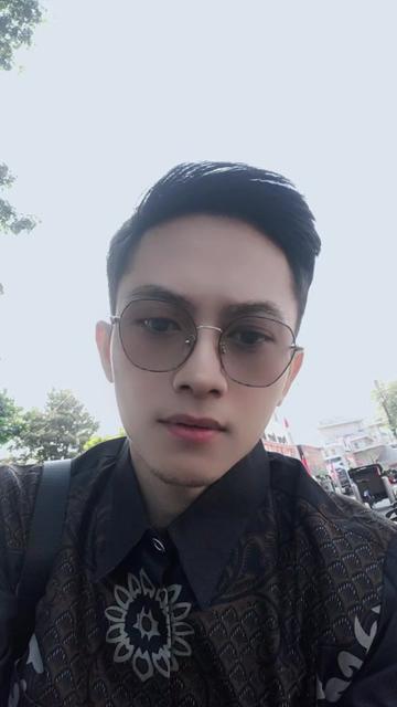 @Den baguss🐇💦