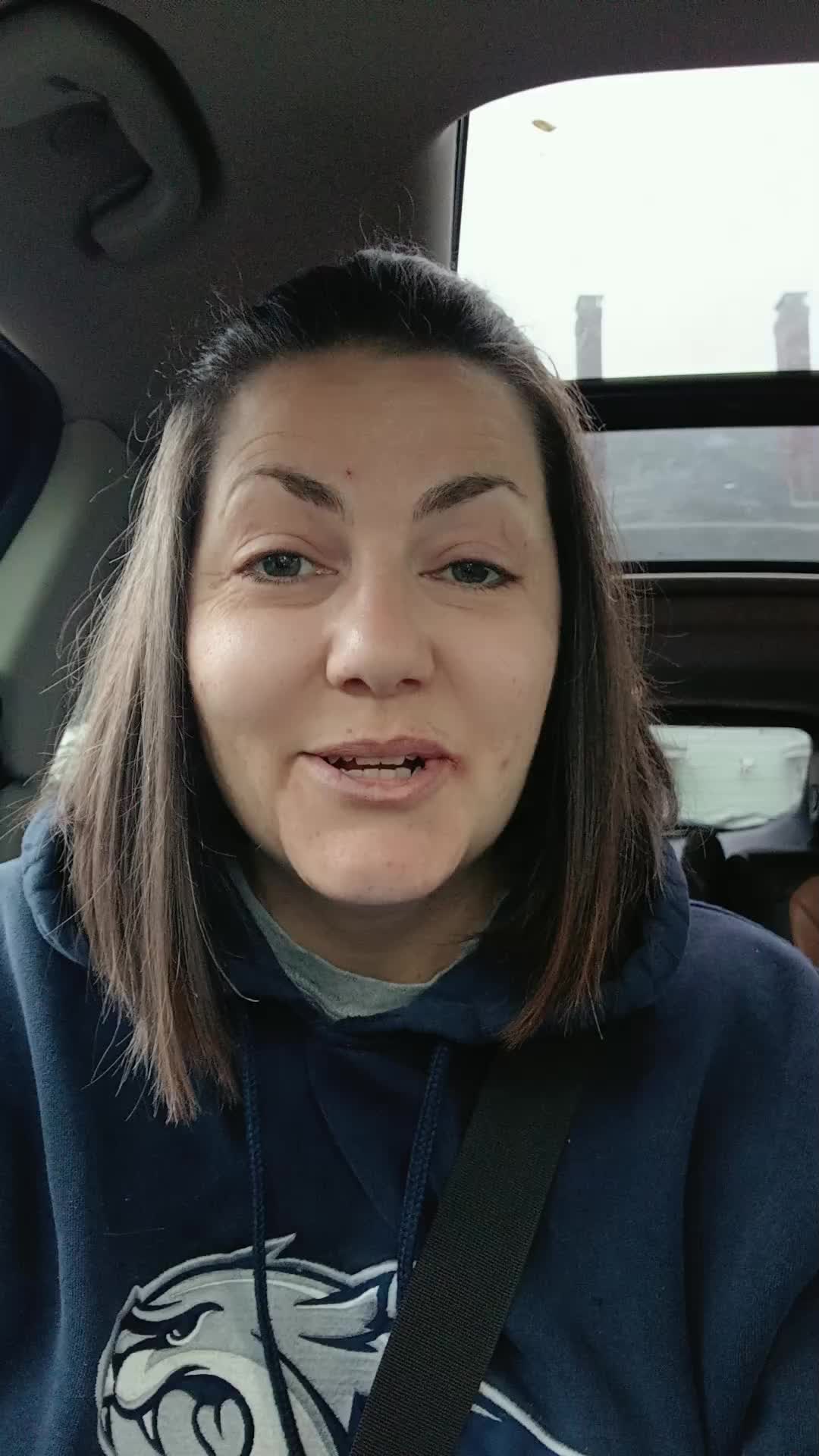 @Laura ✨️❤️