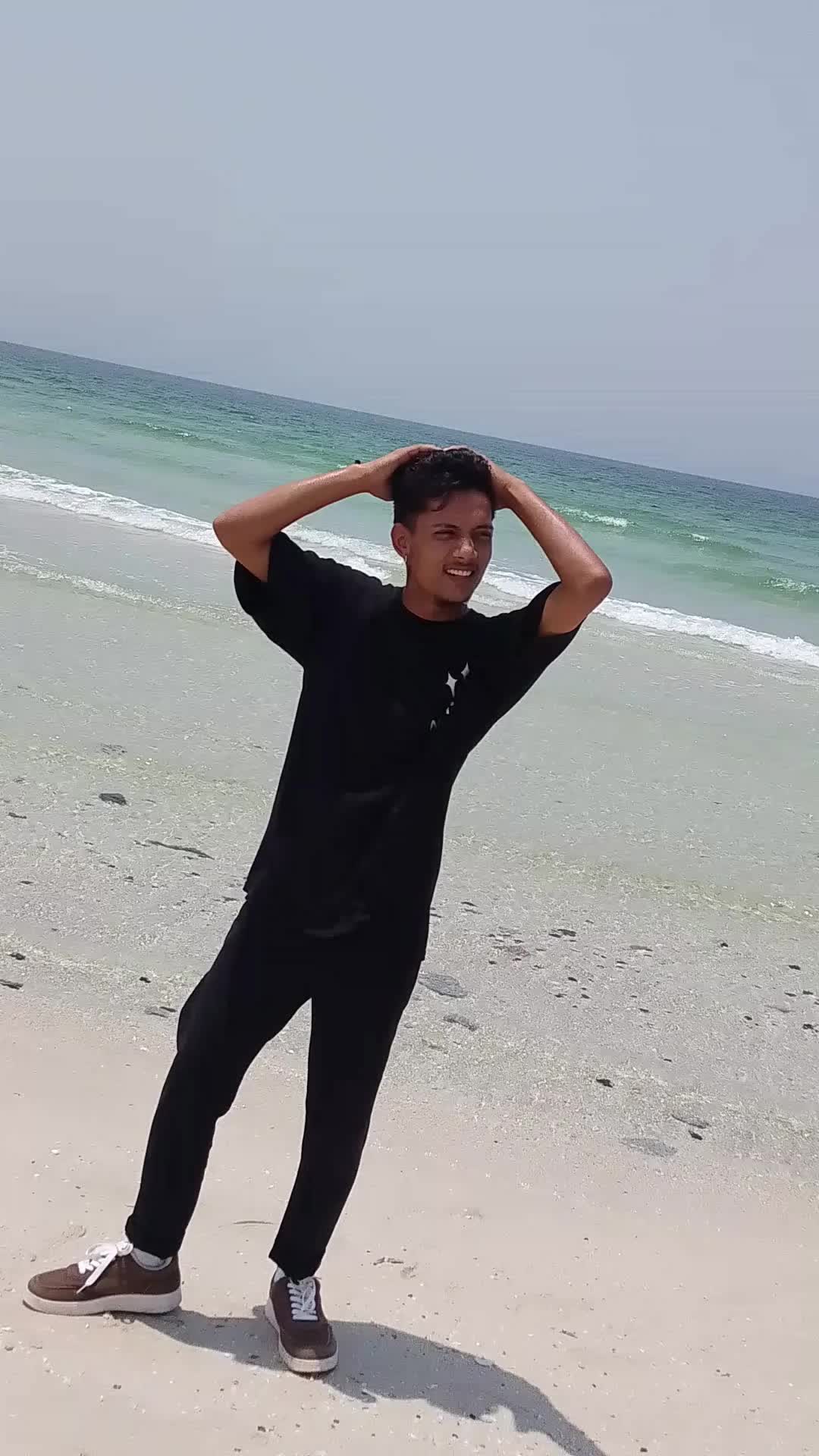 @🇳🇵 🇷 🇦 🇭 🇺 🇱 🇦🇪