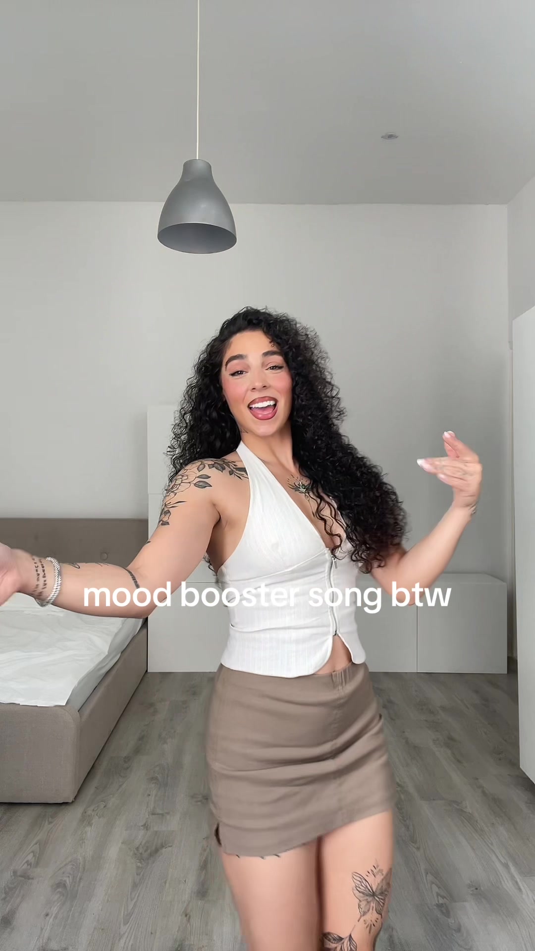 @aleynalolani