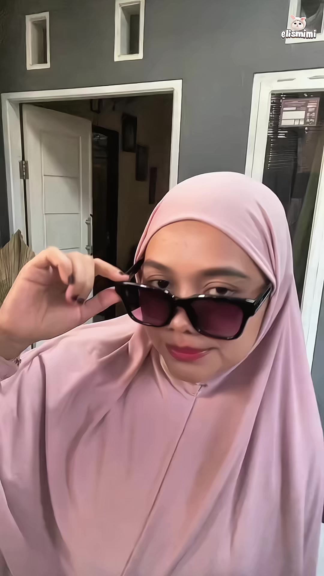 @elismimi ๐หห
