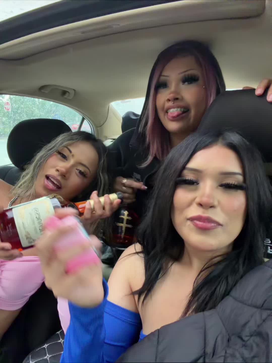 @thatgirl_affnan