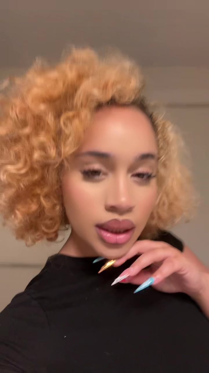 @destiny.simone
