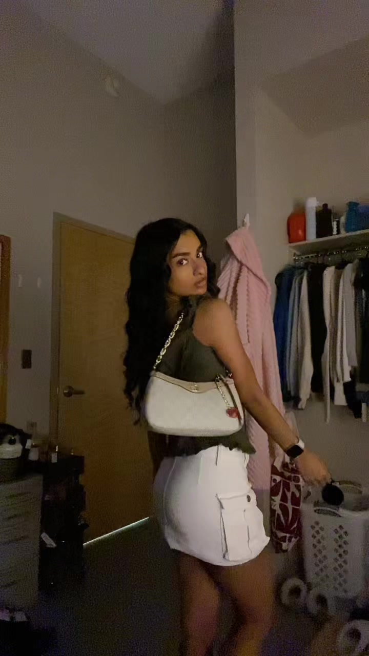 @simi🍇