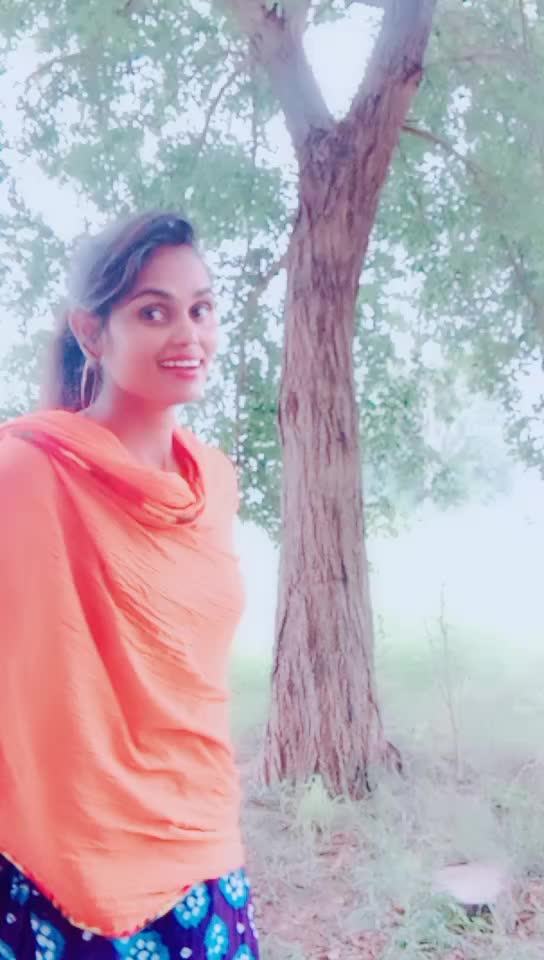 @mahi chakrawarti (s)
