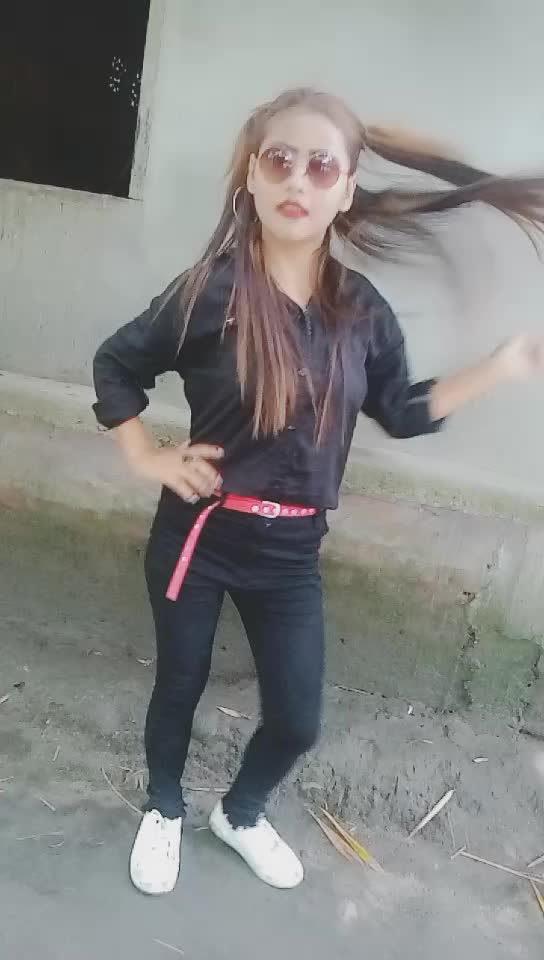 @plz follow me guys