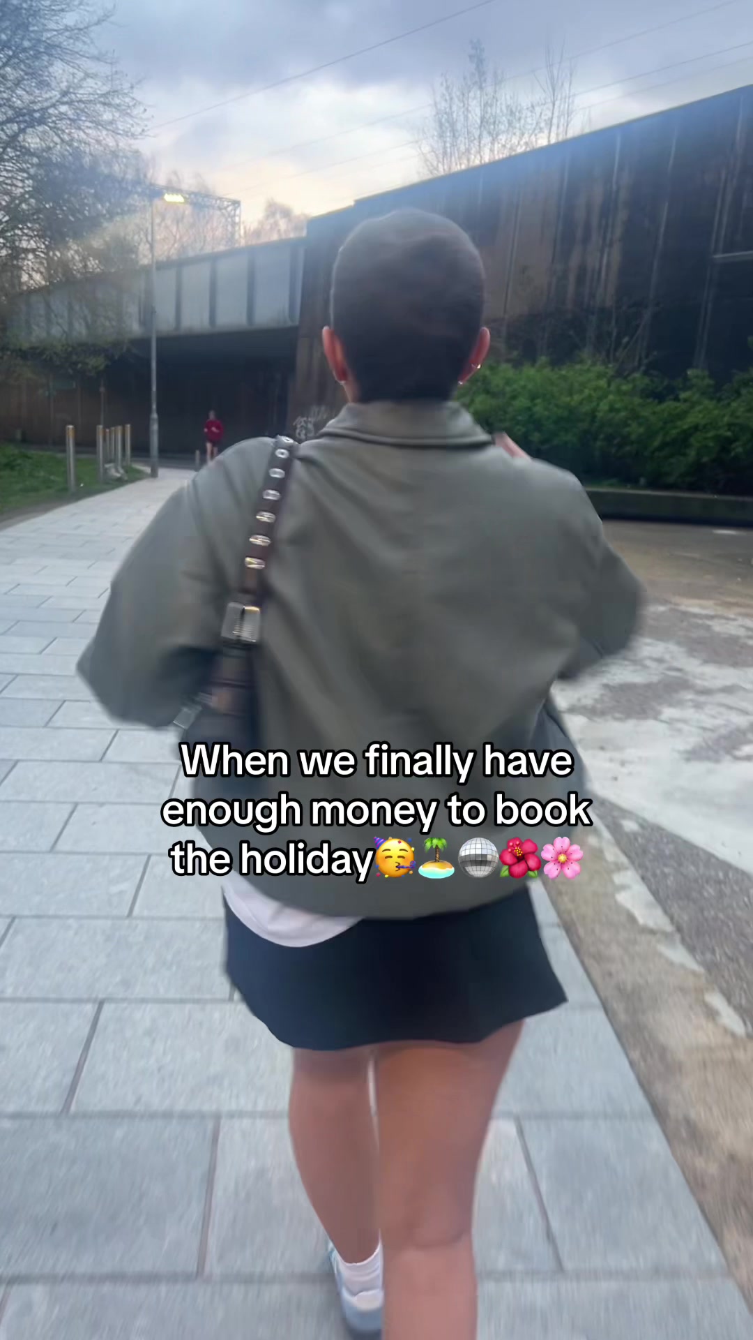 @KR