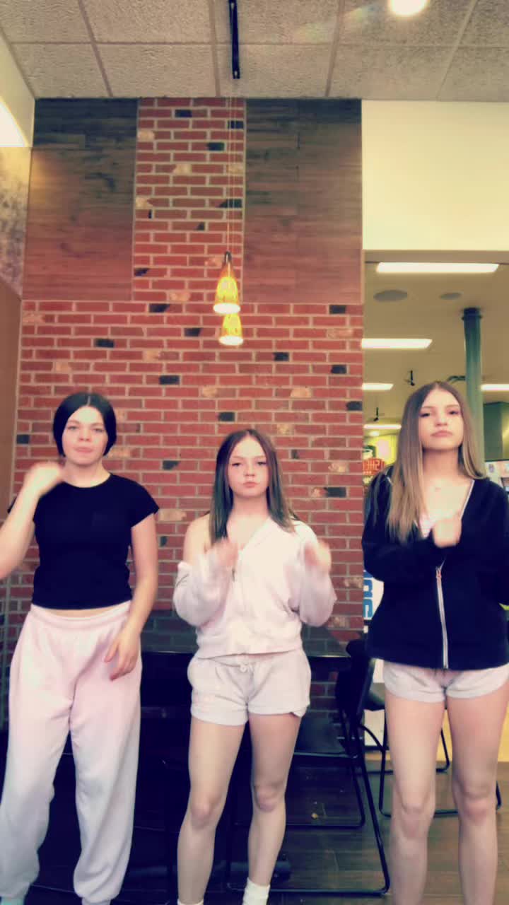 @.🤍