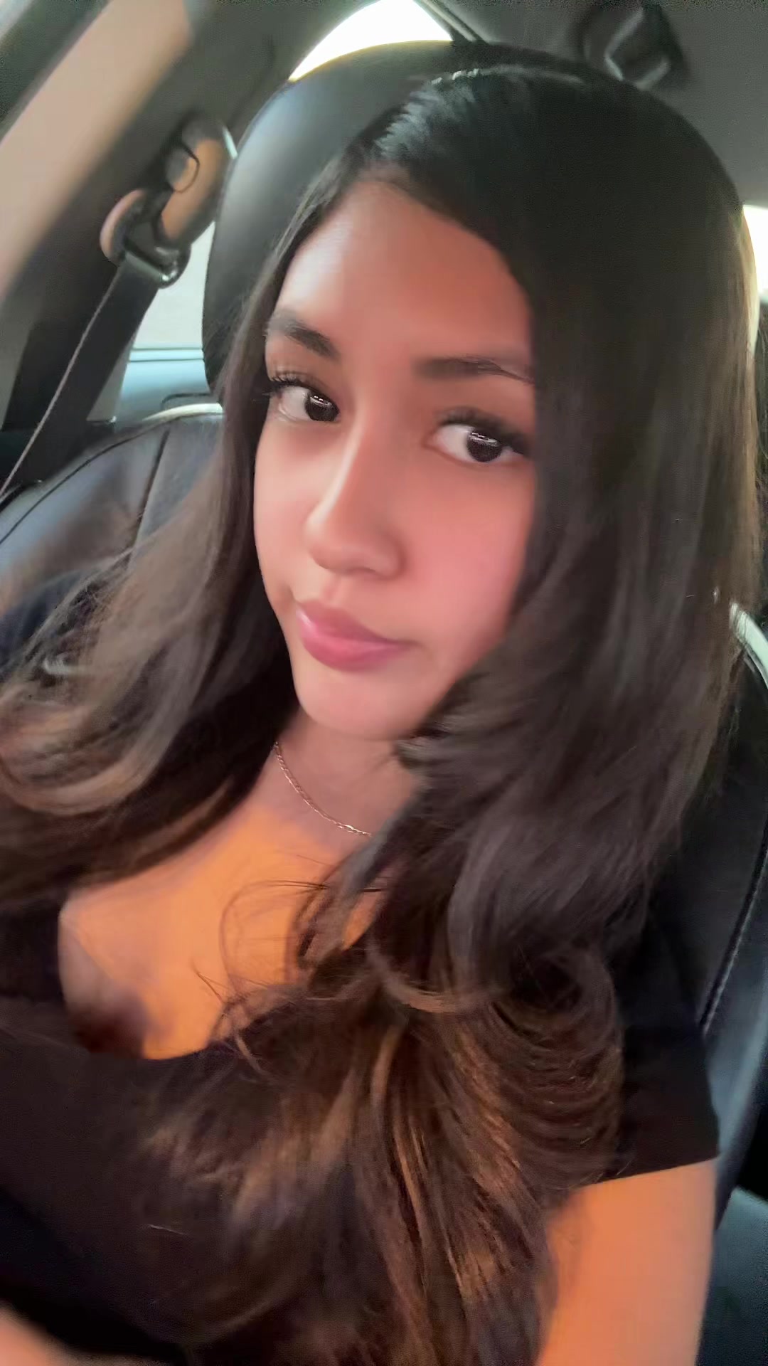 @⊱✿⊰