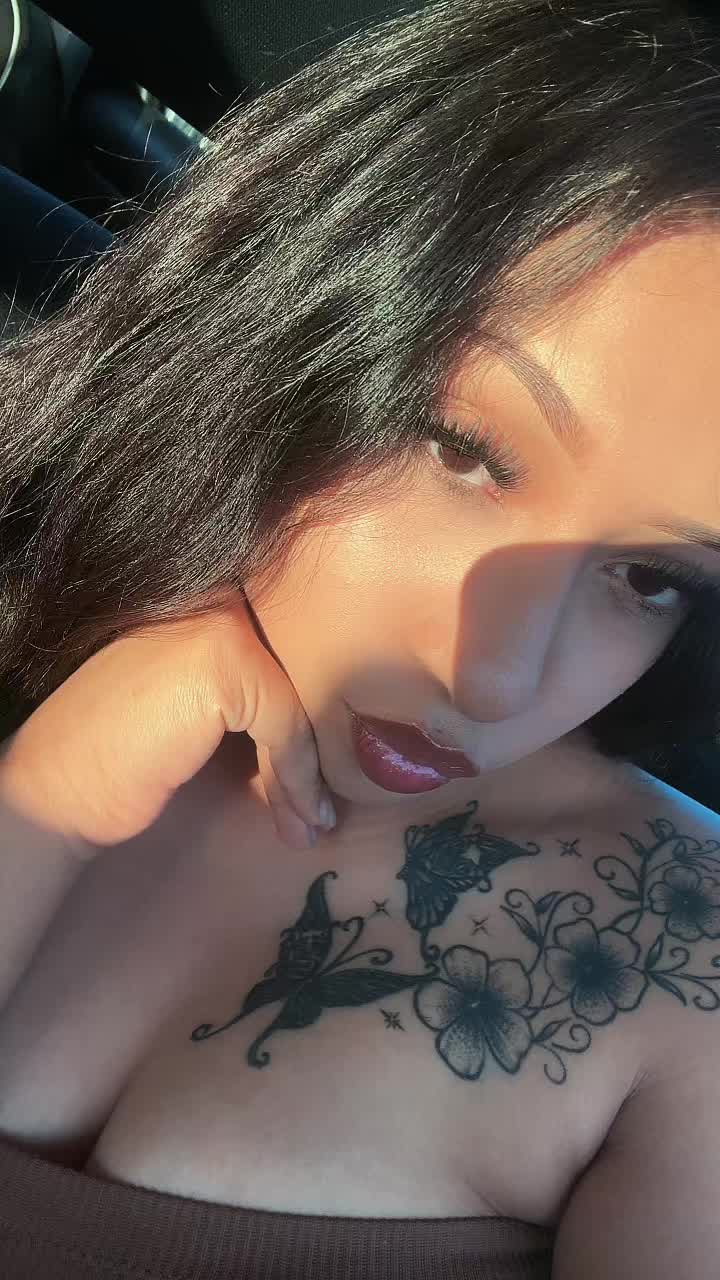 @CherrryAlexxa