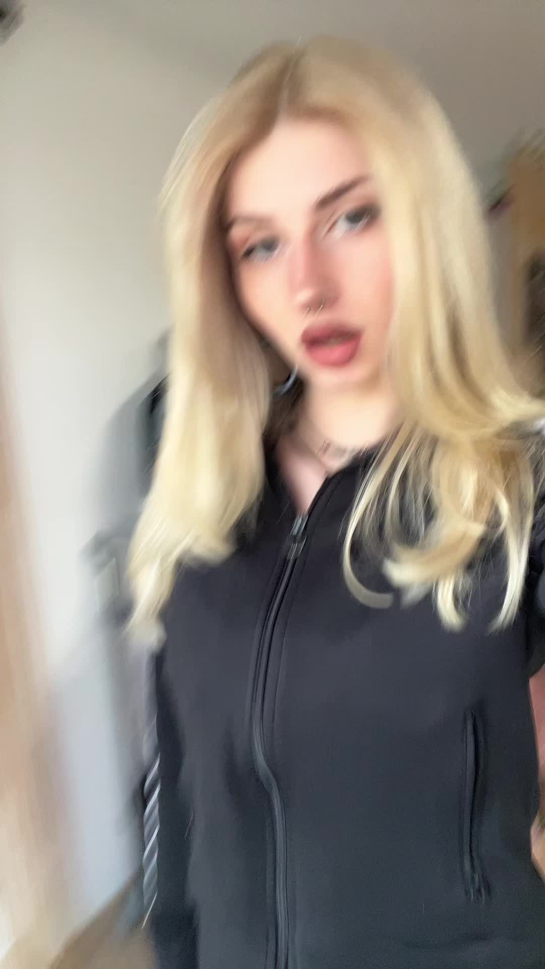 @Milfhunter