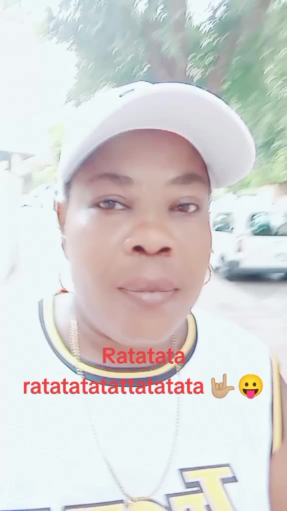 @Marie Therese Genois🇭🇹🇪🇸