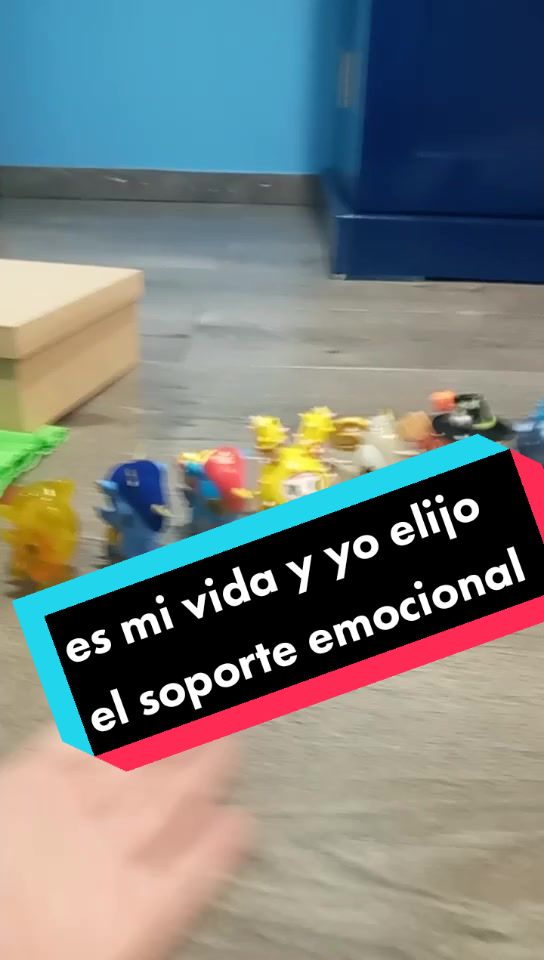 @Alineko