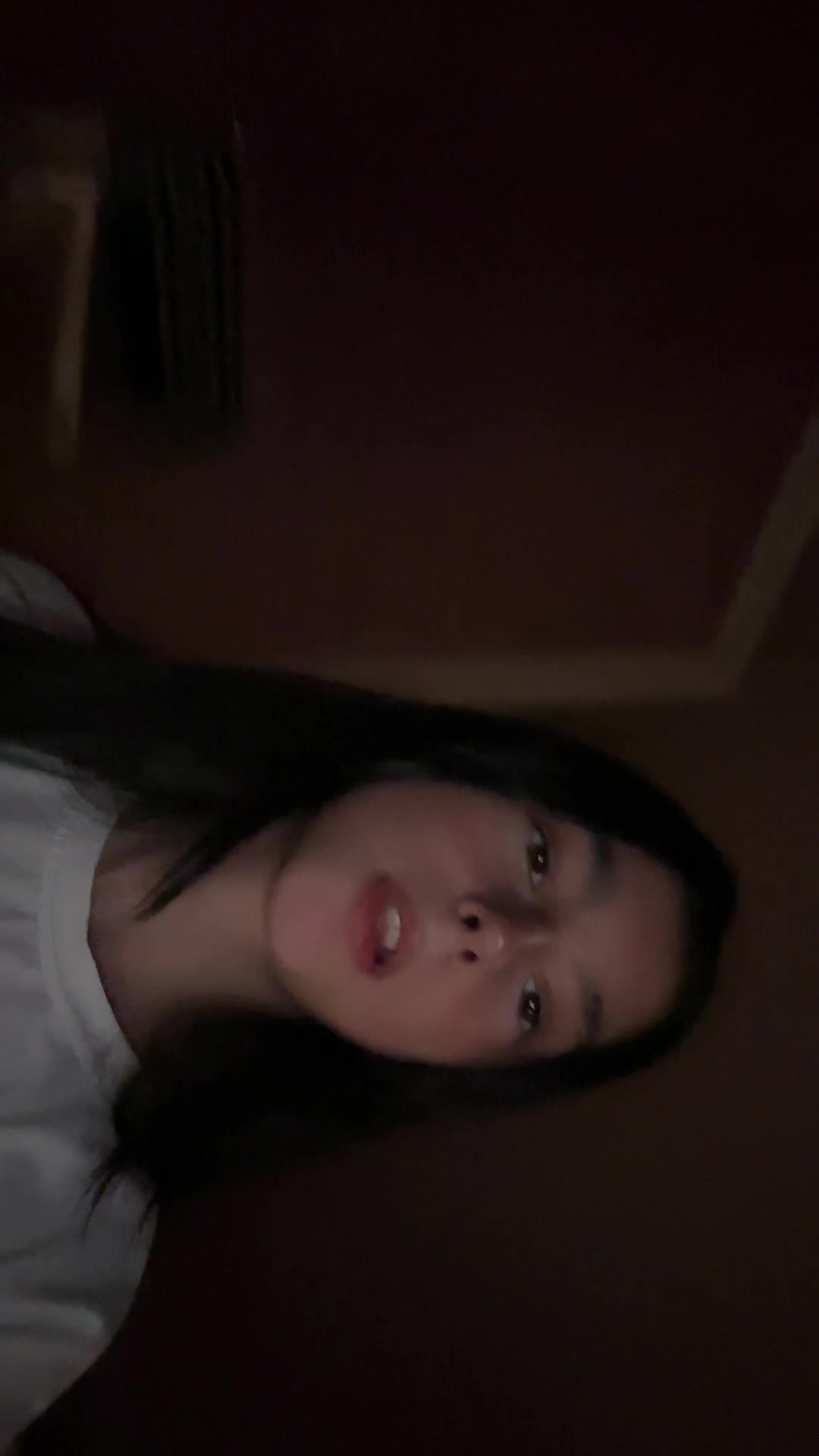 @𝒟🧟♀️