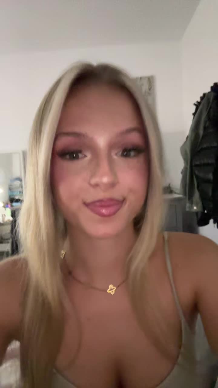 @𝐙𝐨𝐞𝐲