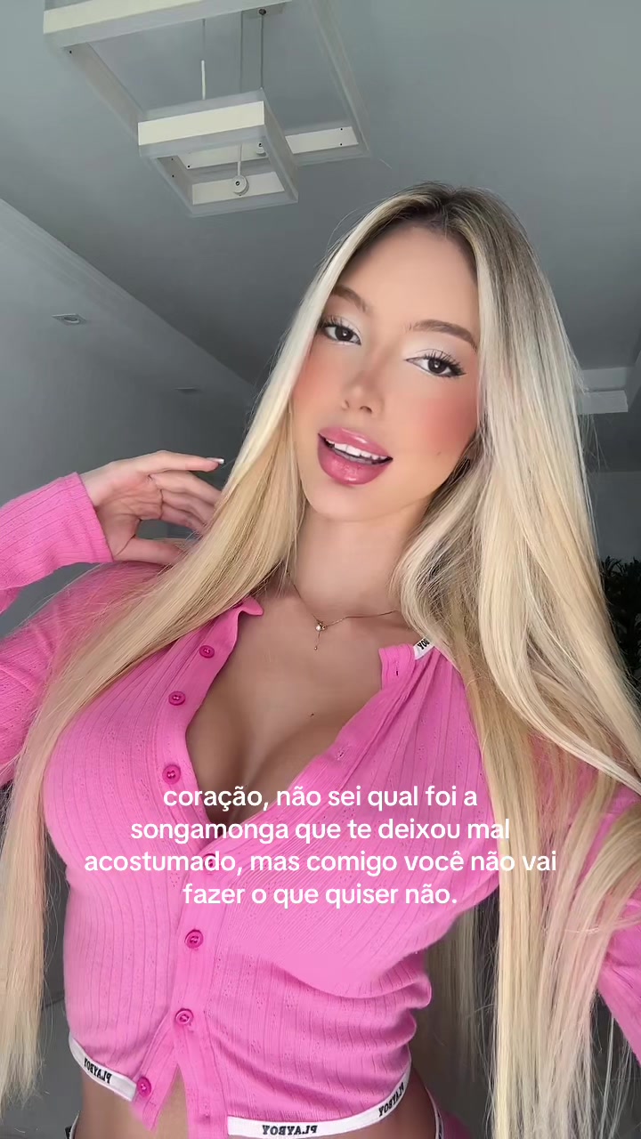 @juliatomori 🐭👑