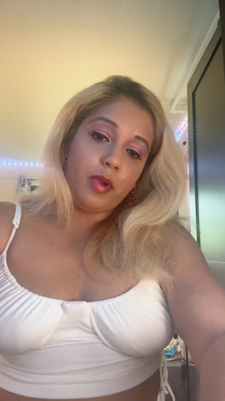 @⭐️lusciouslipz🇸🇷🇮🇩🇬🇾