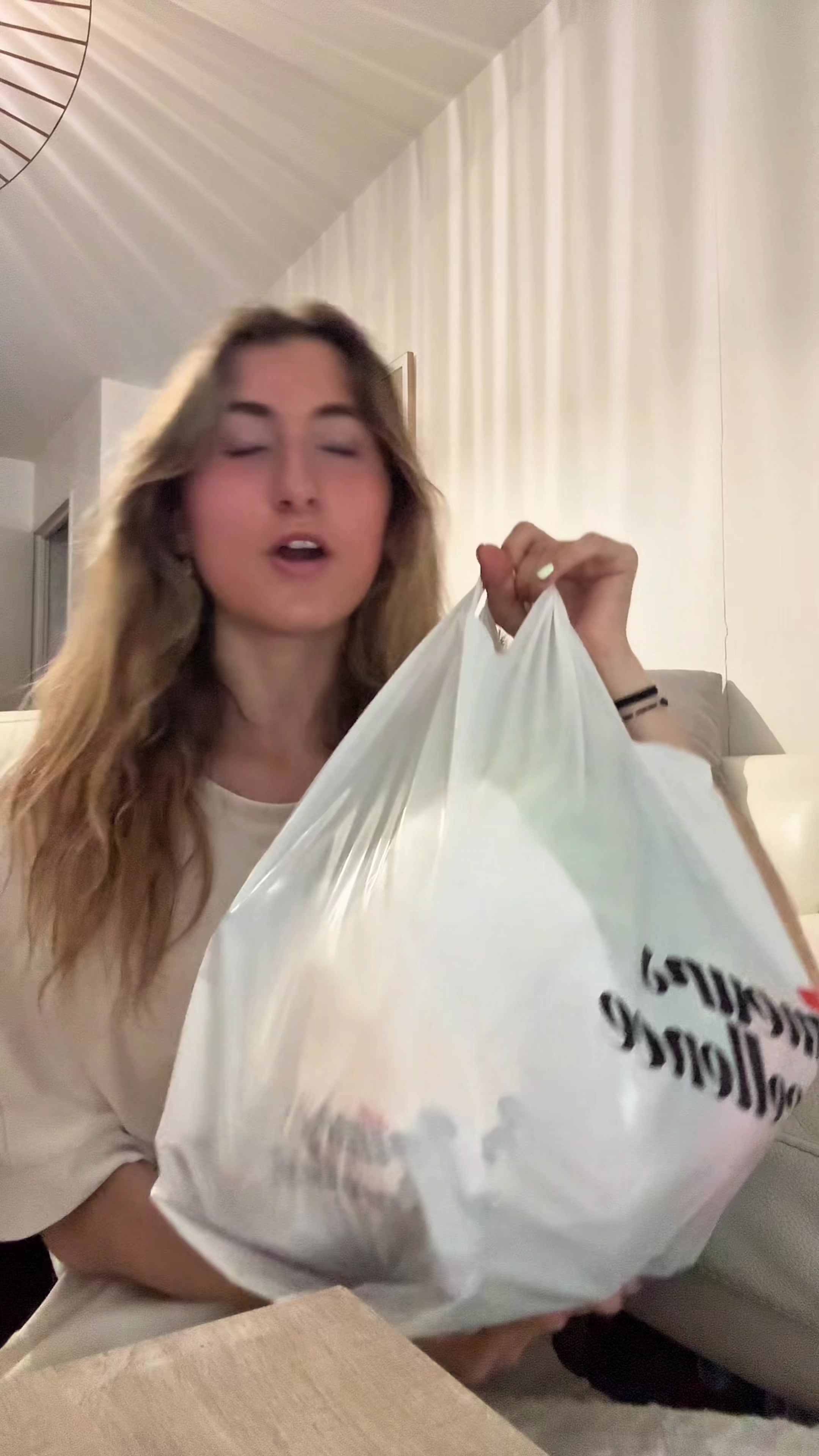 @viovio