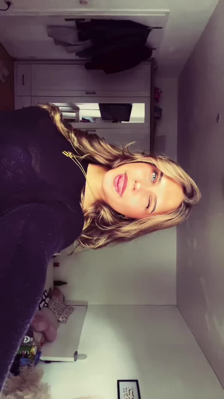 @ᗪEᔕTIᑎY