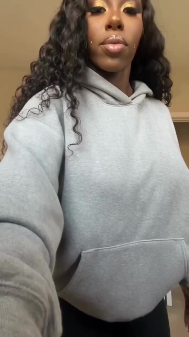 @EBONYMYSTIQUE