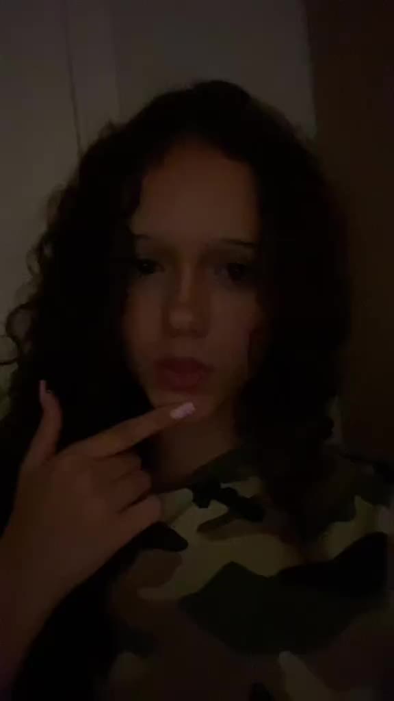 @🤷🏽&zwj;♀️