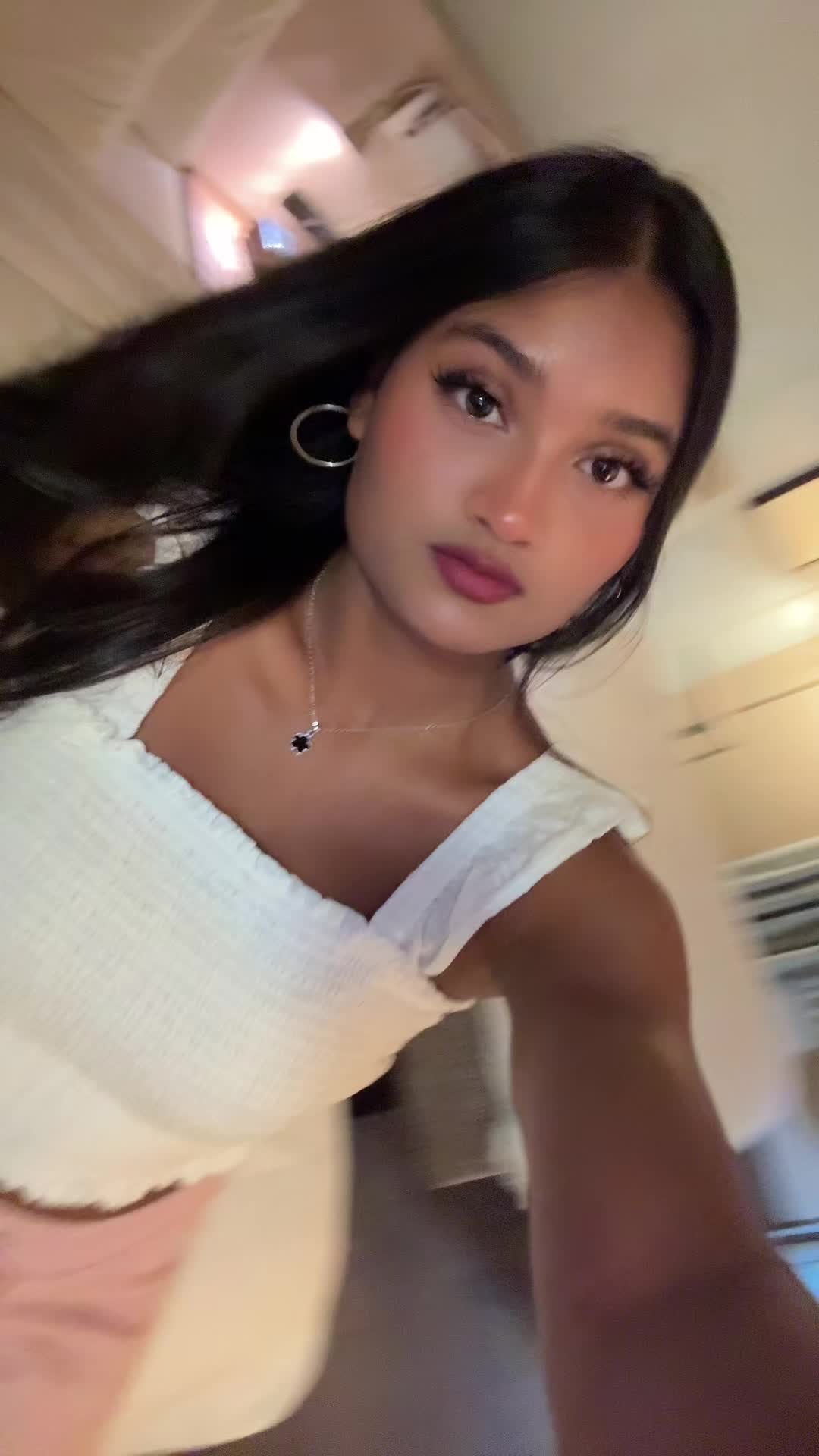 @️