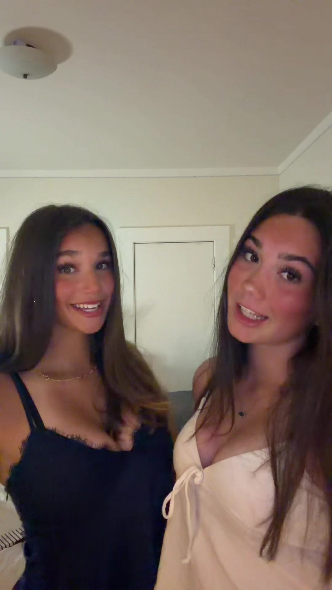 @AT
