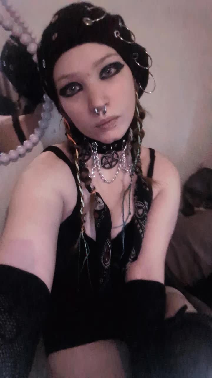 @Love2h8u