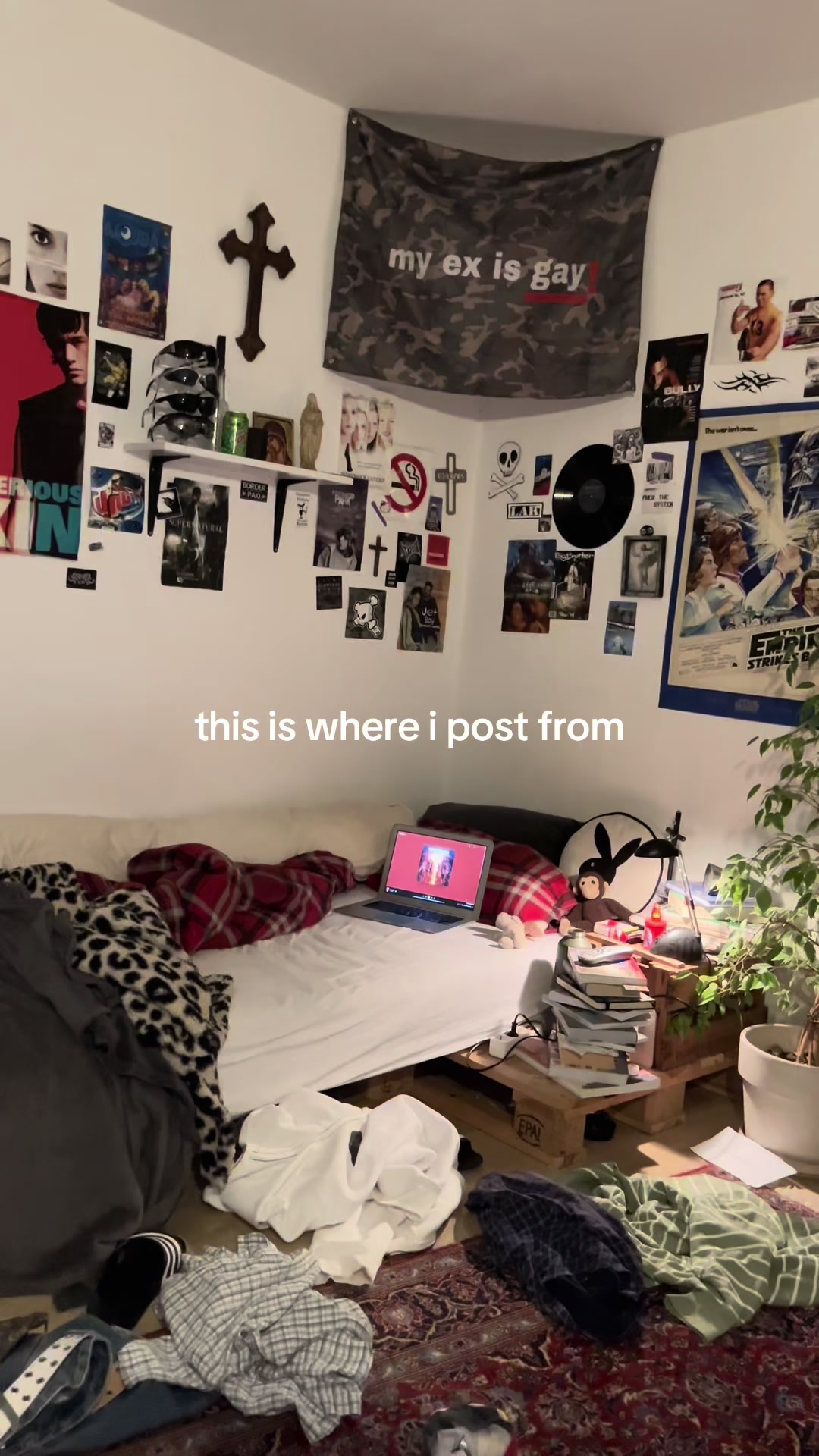 @:P