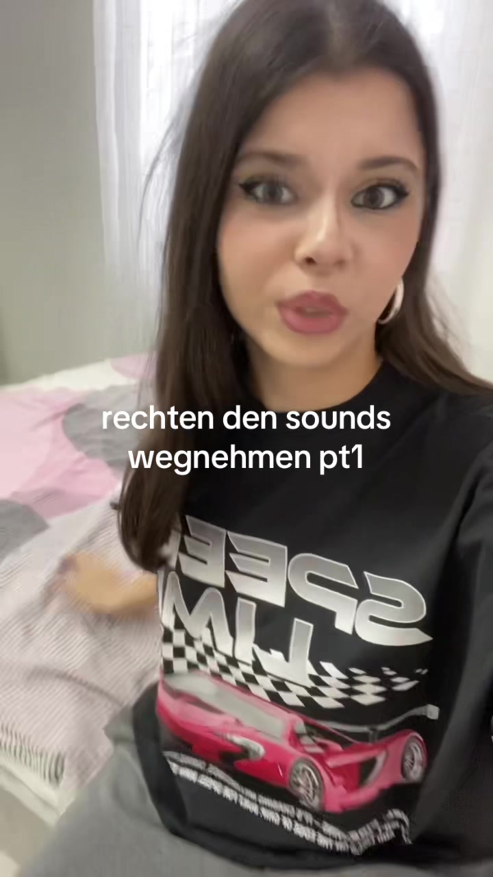 @𝓐𝓵𝓲𝓬𝓮&lsquo;♚