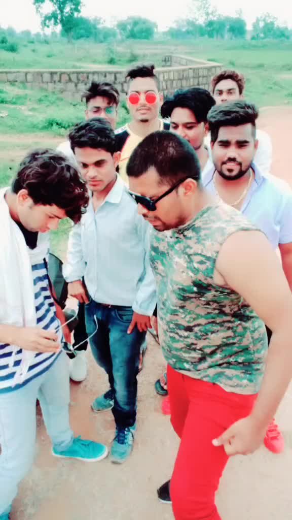 @MR.AKSHAY.LAHRE.04