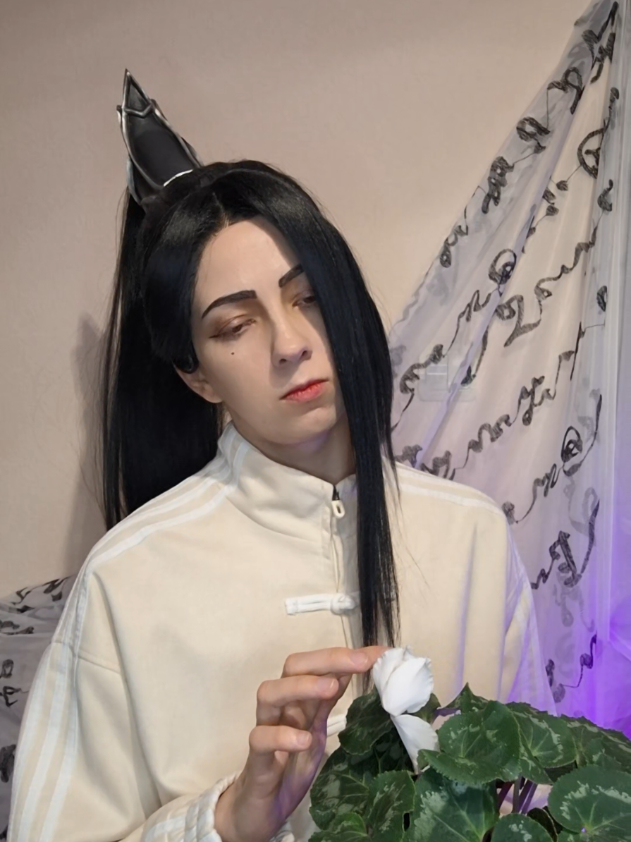 @шиди Лю🗡️
