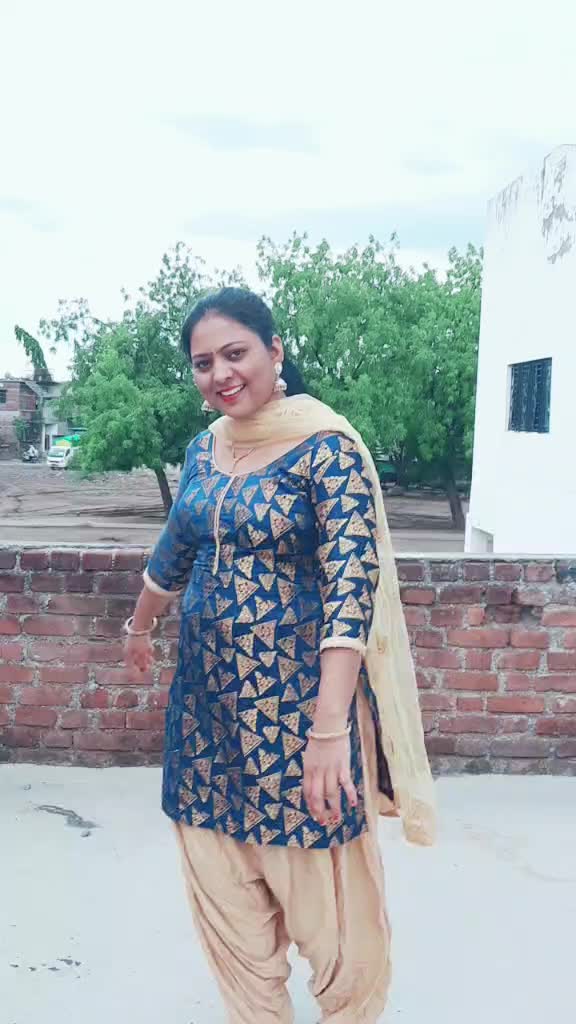 @_roshani_