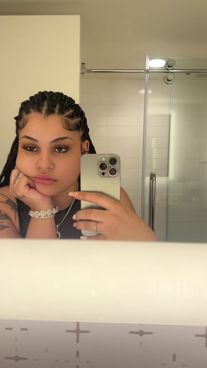 @Leah🕷️