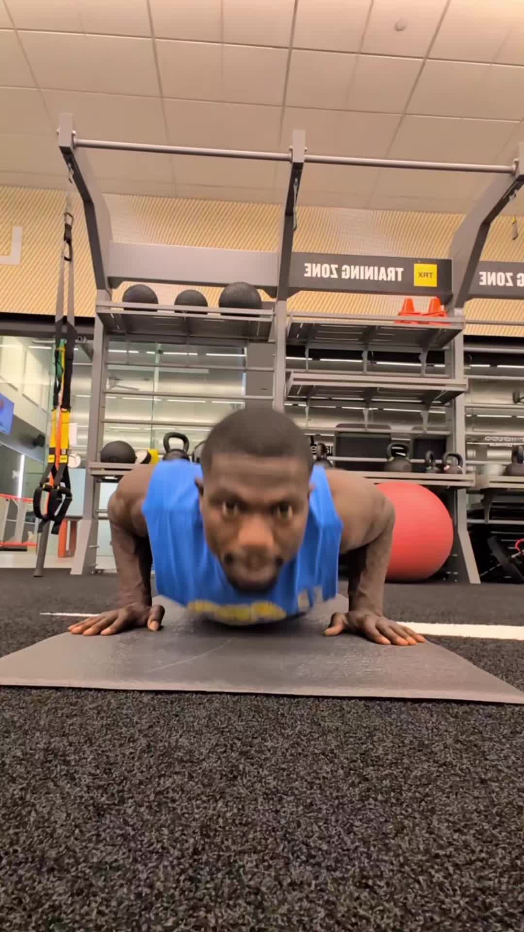 @ADI3ZY